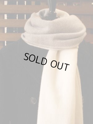 画像6: FRANCO BASSI （フランコ　バッシ）カシミア＆ウール　バイカラー（ツートーン）　マフラー　ライトグレー×オフホワイト　秋冬向き