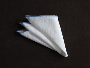 画像1: ROSI (ローズィ)　ホワイト　スカイブルーパイピング　リネン　チーフ　
