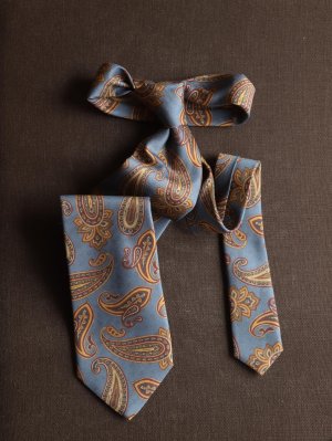 画像3: Atto Vannucci (アットヴァンヌッチ)　　シルク　ブルー　オレンジ系ペイズリー　プリント　オールシーズン