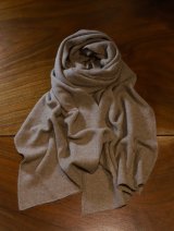 WILLIAM LOCKIE(ウィリアム　ロッキー）カシミヤ　マフラー　REINDEER　フォーン