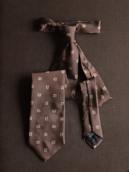 画像3: Atto Vannucci (アットヴァンヌッチ)　　シルク　ブラウン　イエローフォックス柄　ジャガード　オールシーズン (3)